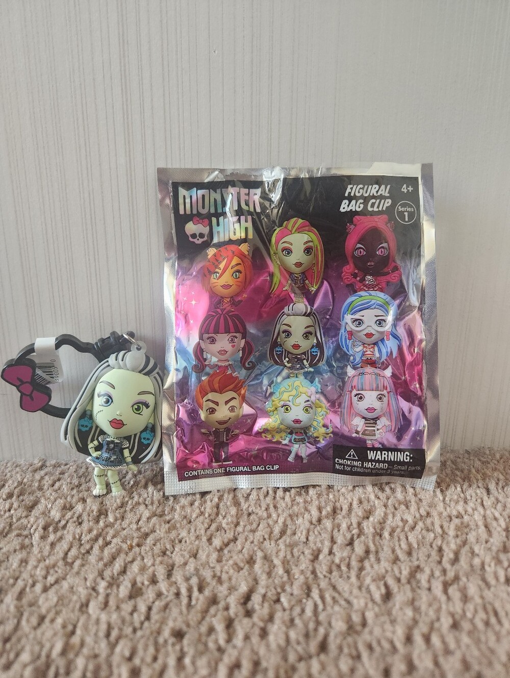 Monster High Frankie Stein Mini Figural Keychain Blind Bag Charm Collectible